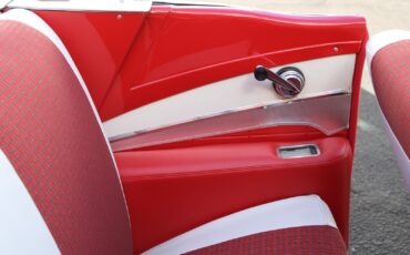 Ford-Fairlane-1957-Convertible-17