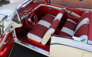Ford-Fairlane-1957-Convertible-20
