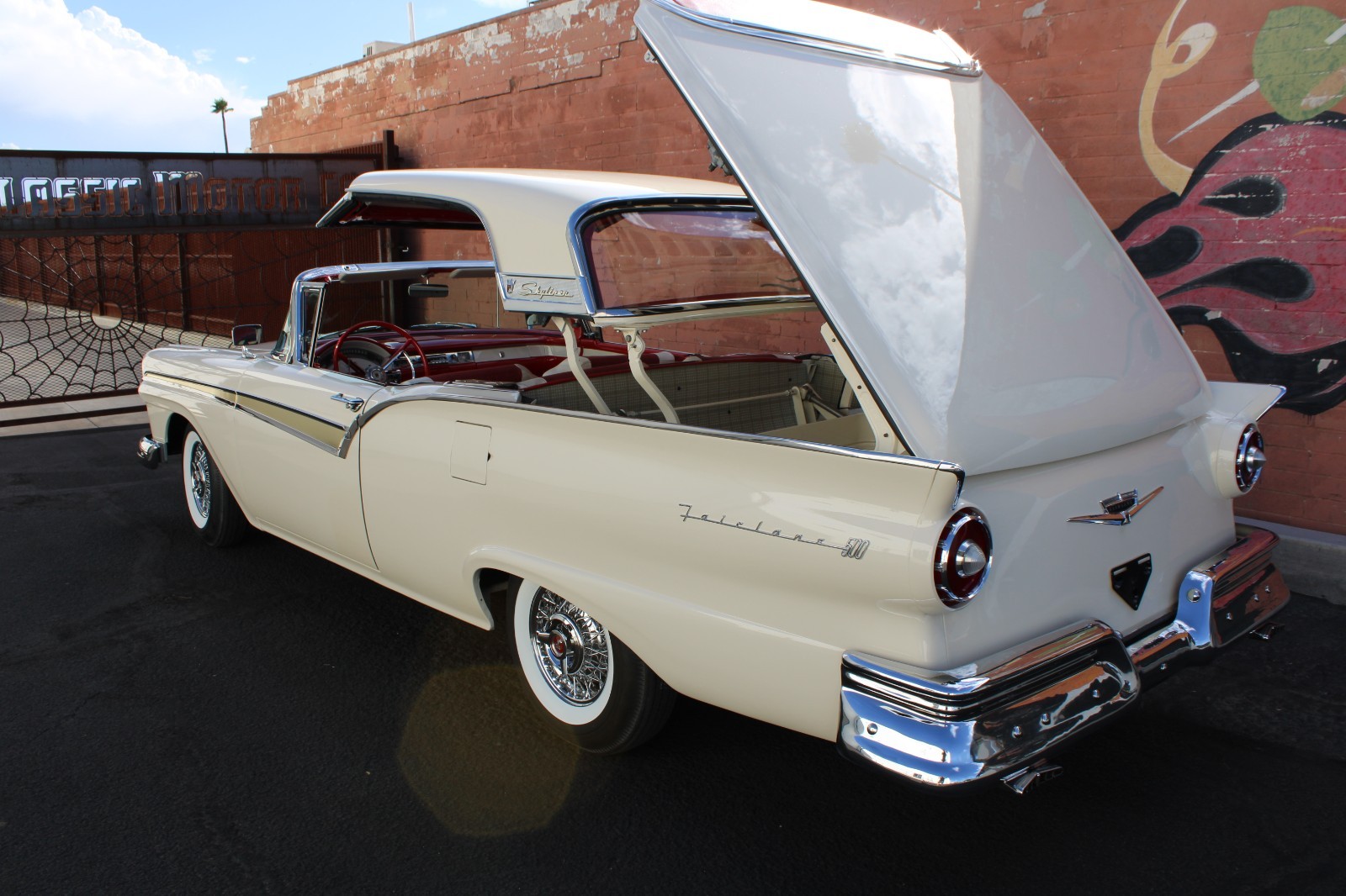 Ford Fairlane 1957 Convertible