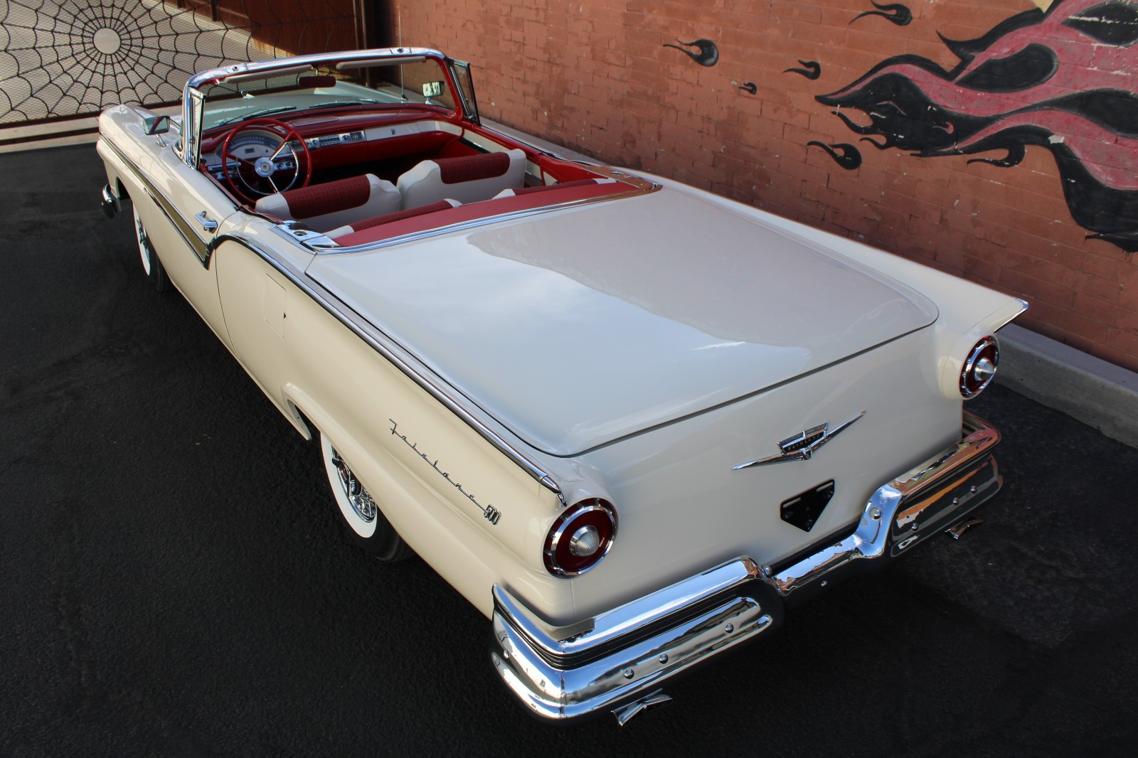 Ford-Fairlane-1957-Convertible-25