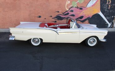 Ford-Fairlane-1957-Convertible-27