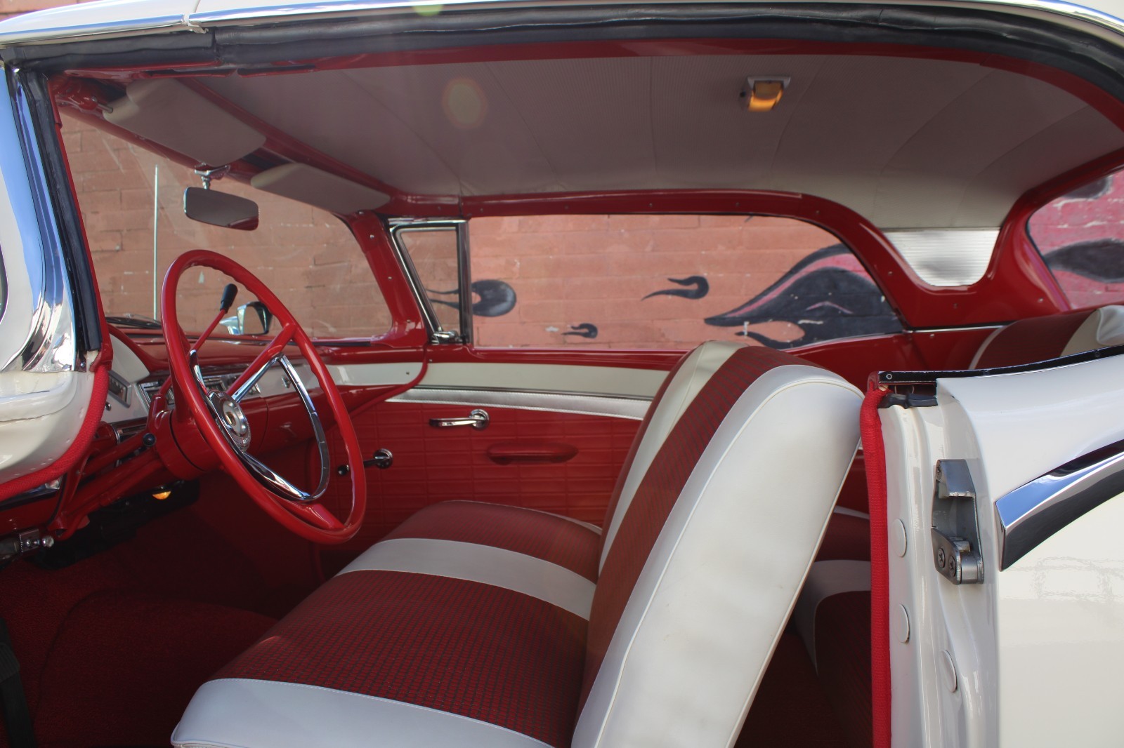 Ford-Fairlane-1957-Convertible-5