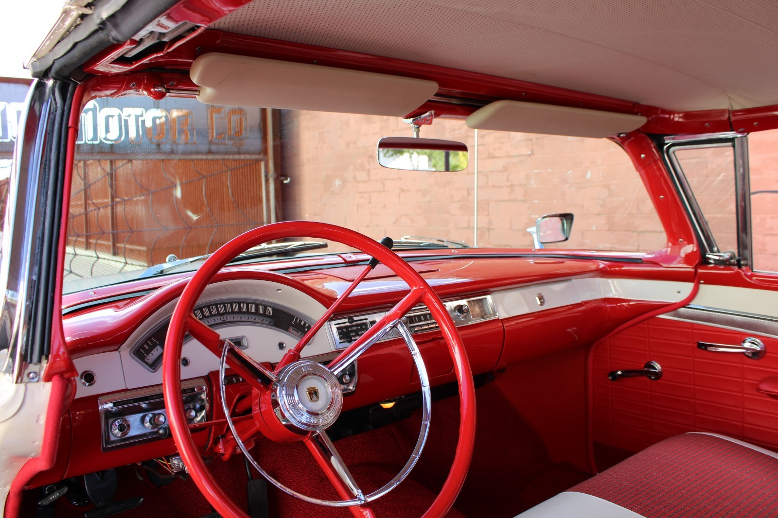Ford-Fairlane-1957-Convertible-7