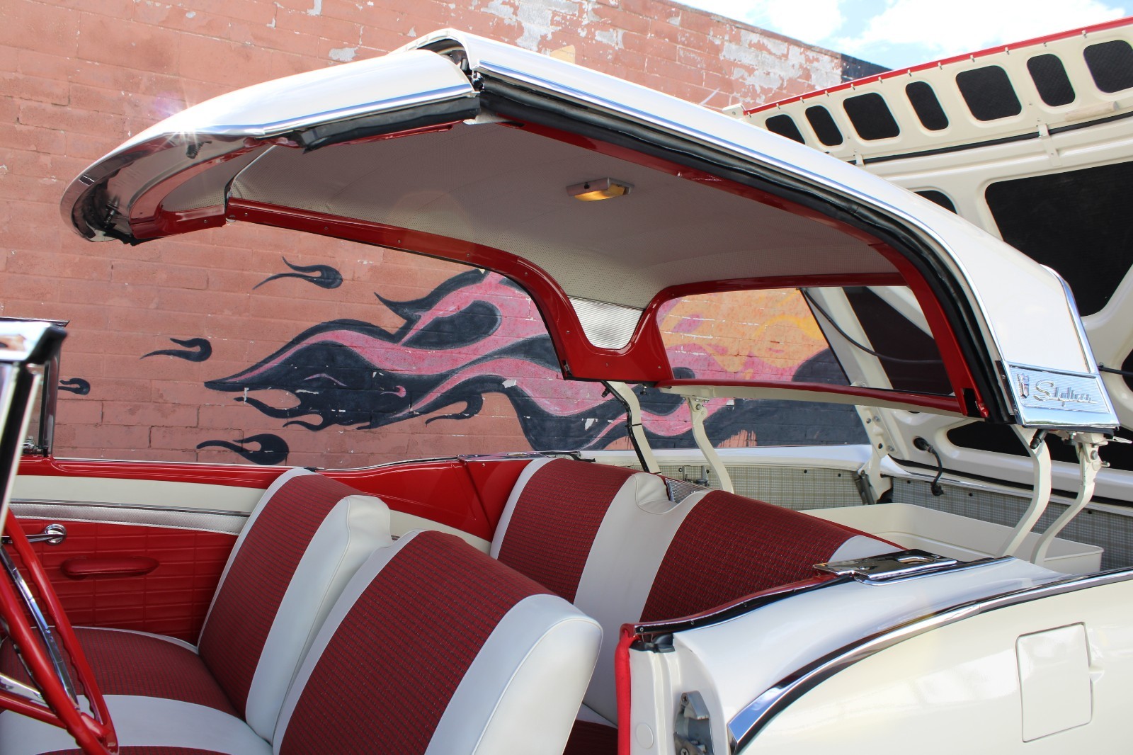 Ford-Fairlane-1957-Convertible-9