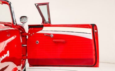 Ford-Fairlane-1957-Flame-Red-Red-34