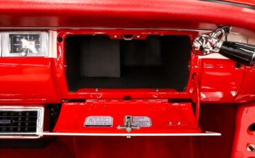Ford-Fairlane-1957-Flame-Red-Red-37