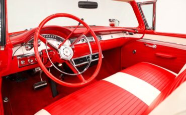 Ford-Fairlane-1957-Flame-Red-Red