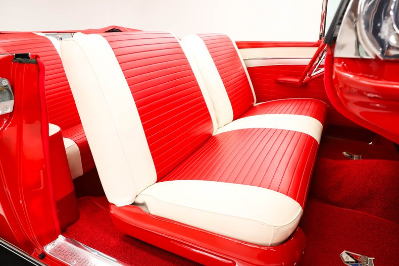 Ford-Fairlane-1957-Flame-Red-Red-40