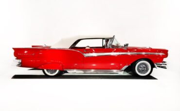 Ford-Fairlane-1957-Flame-Red-Red-47