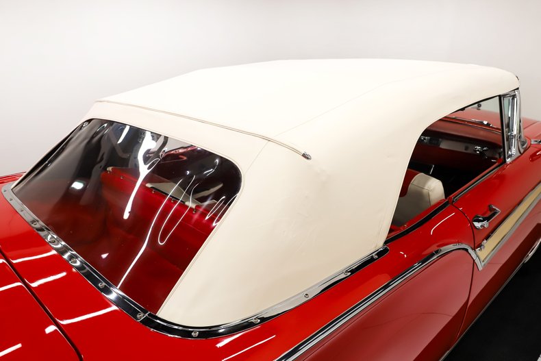 Ford-Fairlane-1957-Flame-Red-Red-5