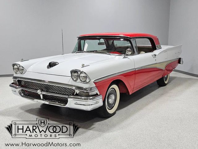 Ford-Fairlane-1958-Convertible-2
