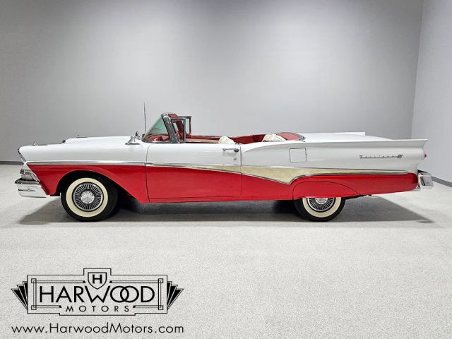 Ford-Fairlane-1958-Convertible-3