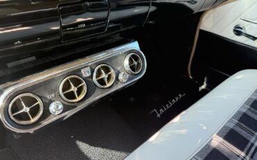 Ford-Fairlane-1958-Sedan-7