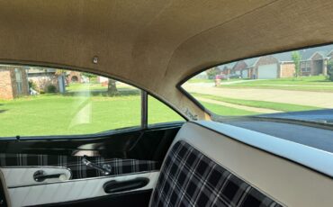 Ford-Fairlane-1958-Sedan-9