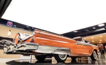 Ford-Fairlane-1959-Coral-ampamp-White-TriColor-10