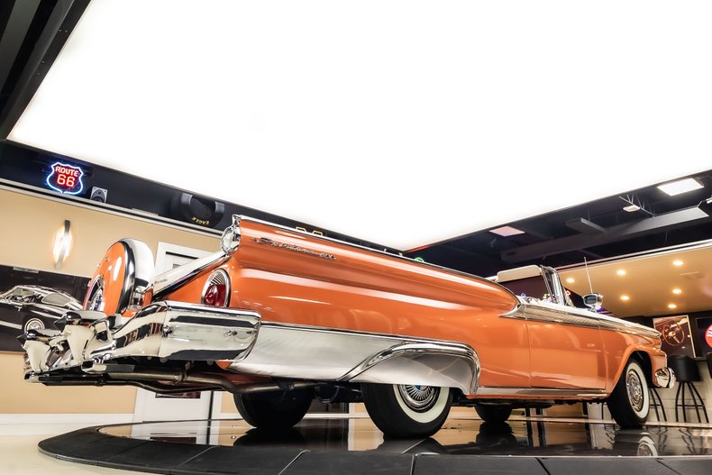 Ford-Fairlane-1959-Coral-ampamp-White-TriColor-10