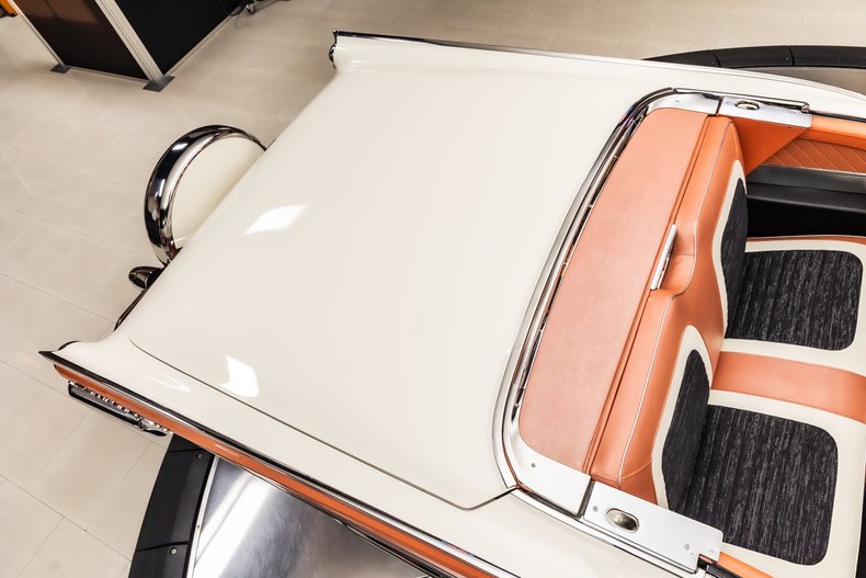 Ford-Fairlane-1959-Coral-ampamp-White-TriColor-31