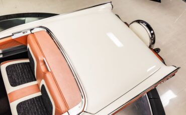 Ford-Fairlane-1959-Coral-ampamp-White-TriColor-34
