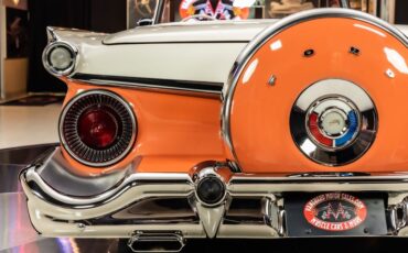 Ford-Fairlane-1959-Coral-ampamp-White-TriColor-35
