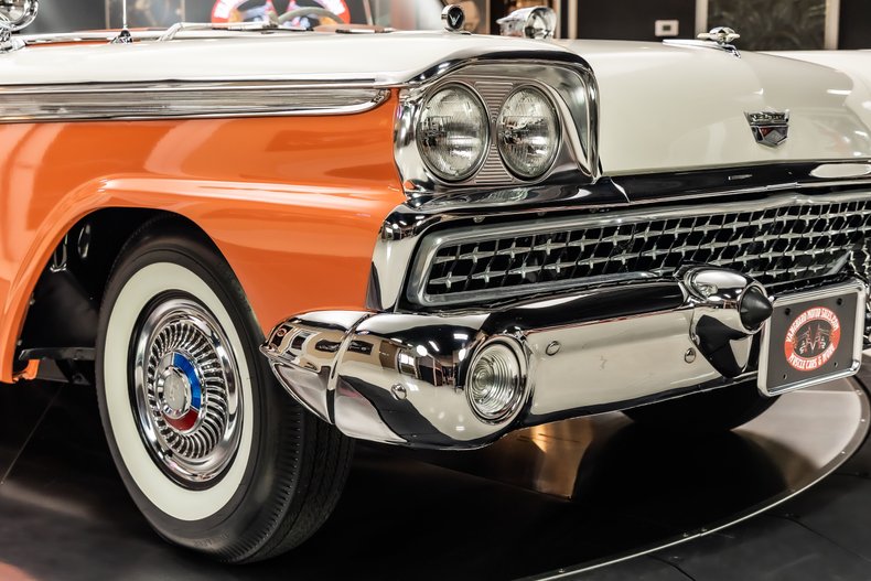 Ford-Fairlane-1959-Coral-ampamp-White-TriColor-40