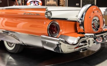 Ford-Fairlane-1959-Coral-ampamp-White-TriColor-44