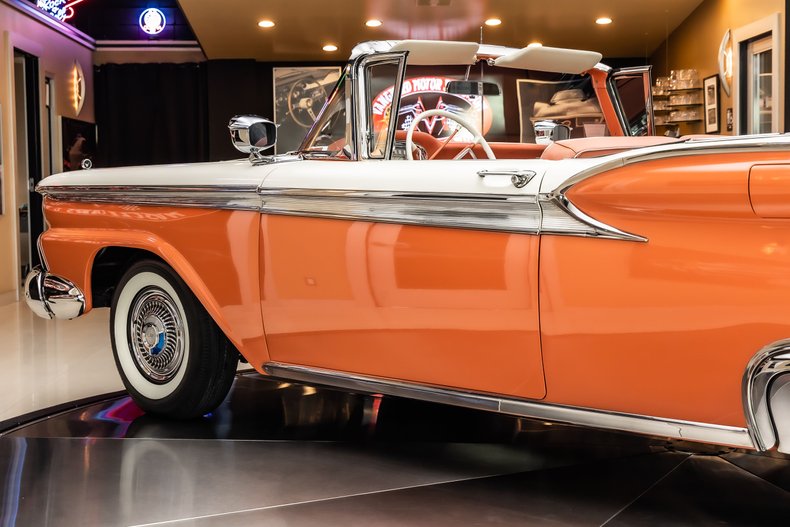 Ford-Fairlane-1959-Coral-ampamp-White-TriColor-45