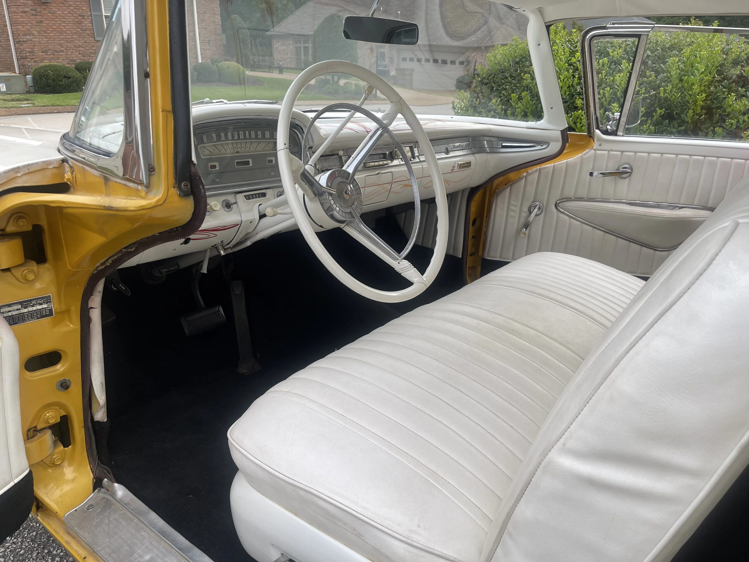 Ford-Fairlane-1959-Yellow-White-12