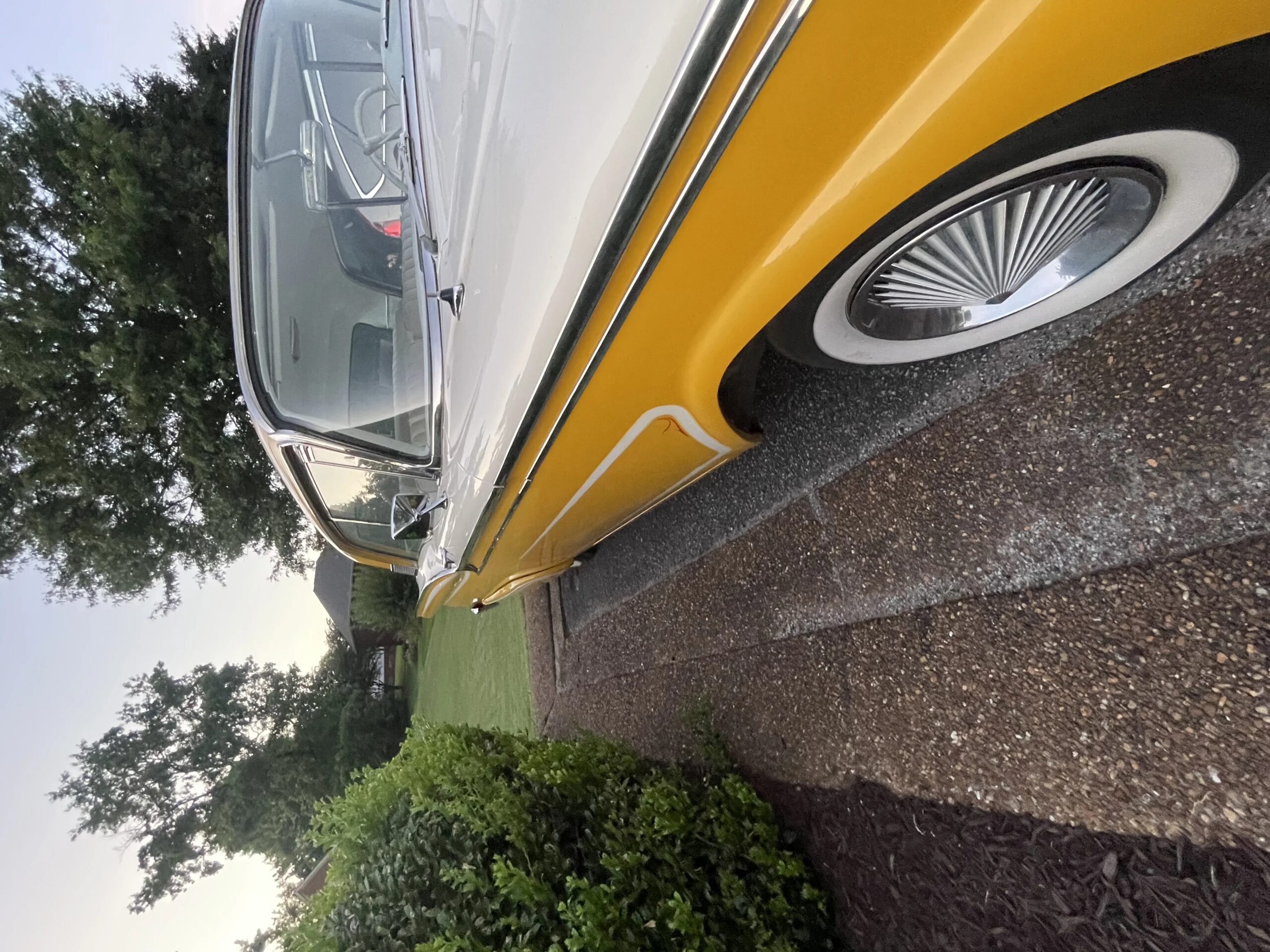 Ford-Fairlane-1959-Yellow-White-16