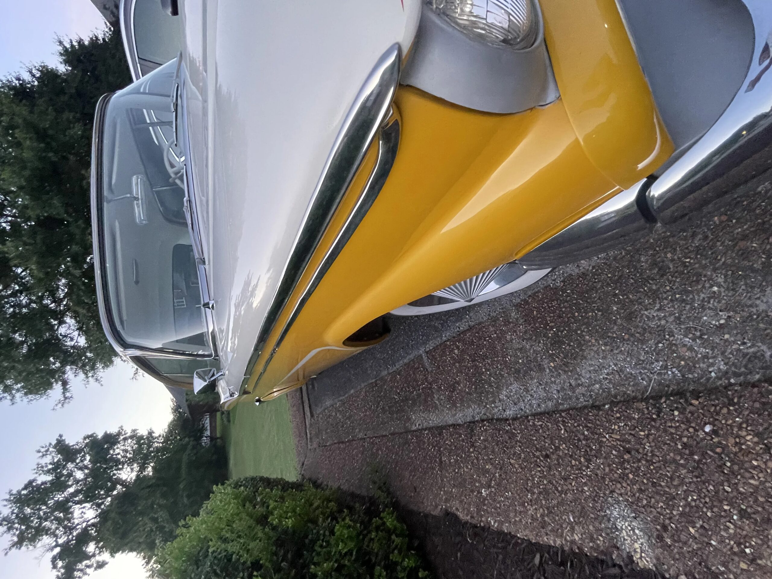 Ford-Fairlane-1959-Yellow-White-3