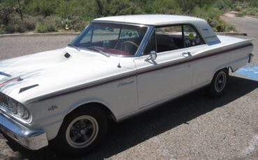 Ford-Fairlane-1963-Coupe-2