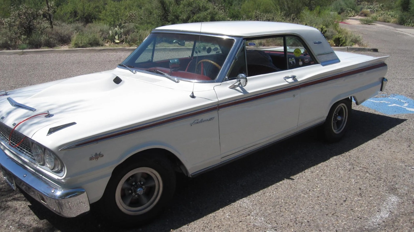 Ford-Fairlane-1963-Coupe-2