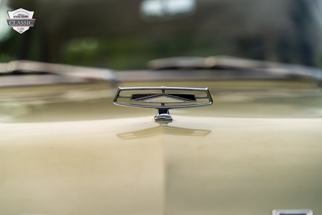 Ford-Fairlane-1965-2-door-20