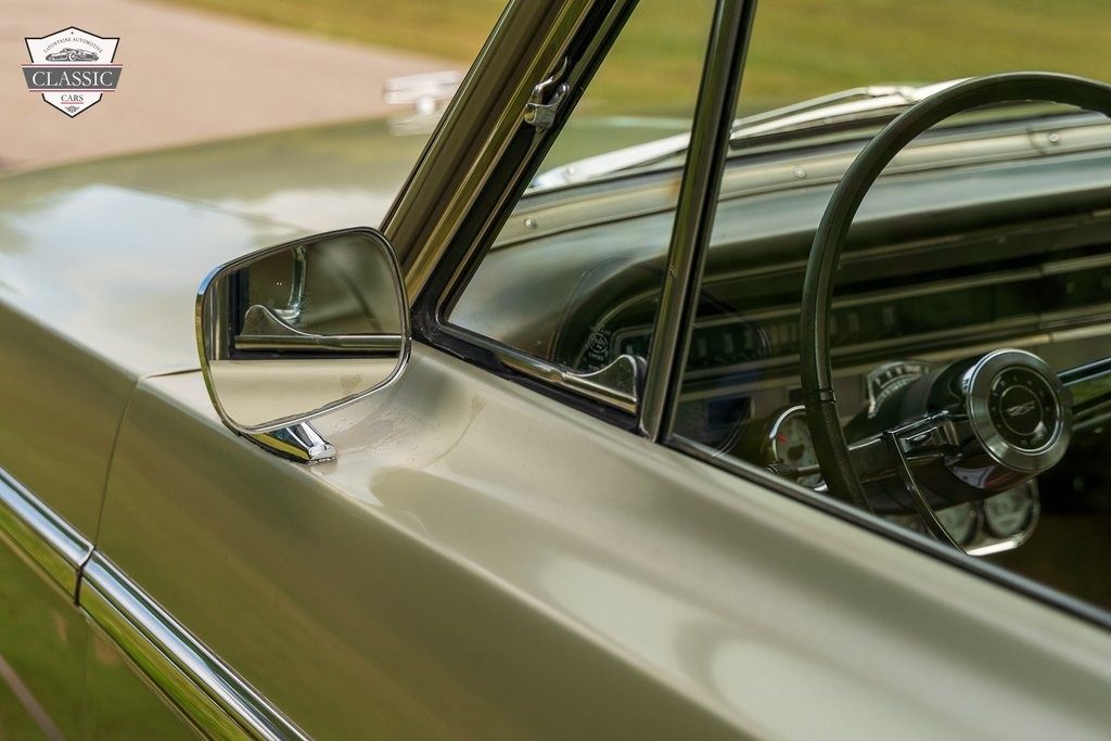 Ford-Fairlane-1965-2-door-27