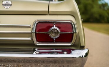 Ford-Fairlane-1965-2-door-36