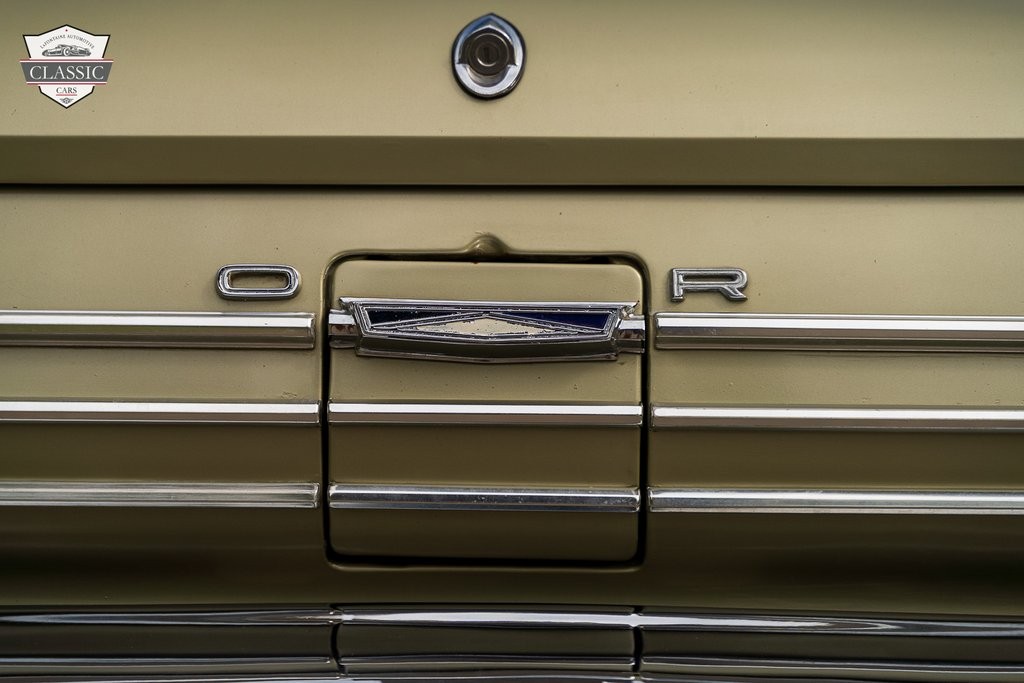 Ford-Fairlane-1965-2-door-37