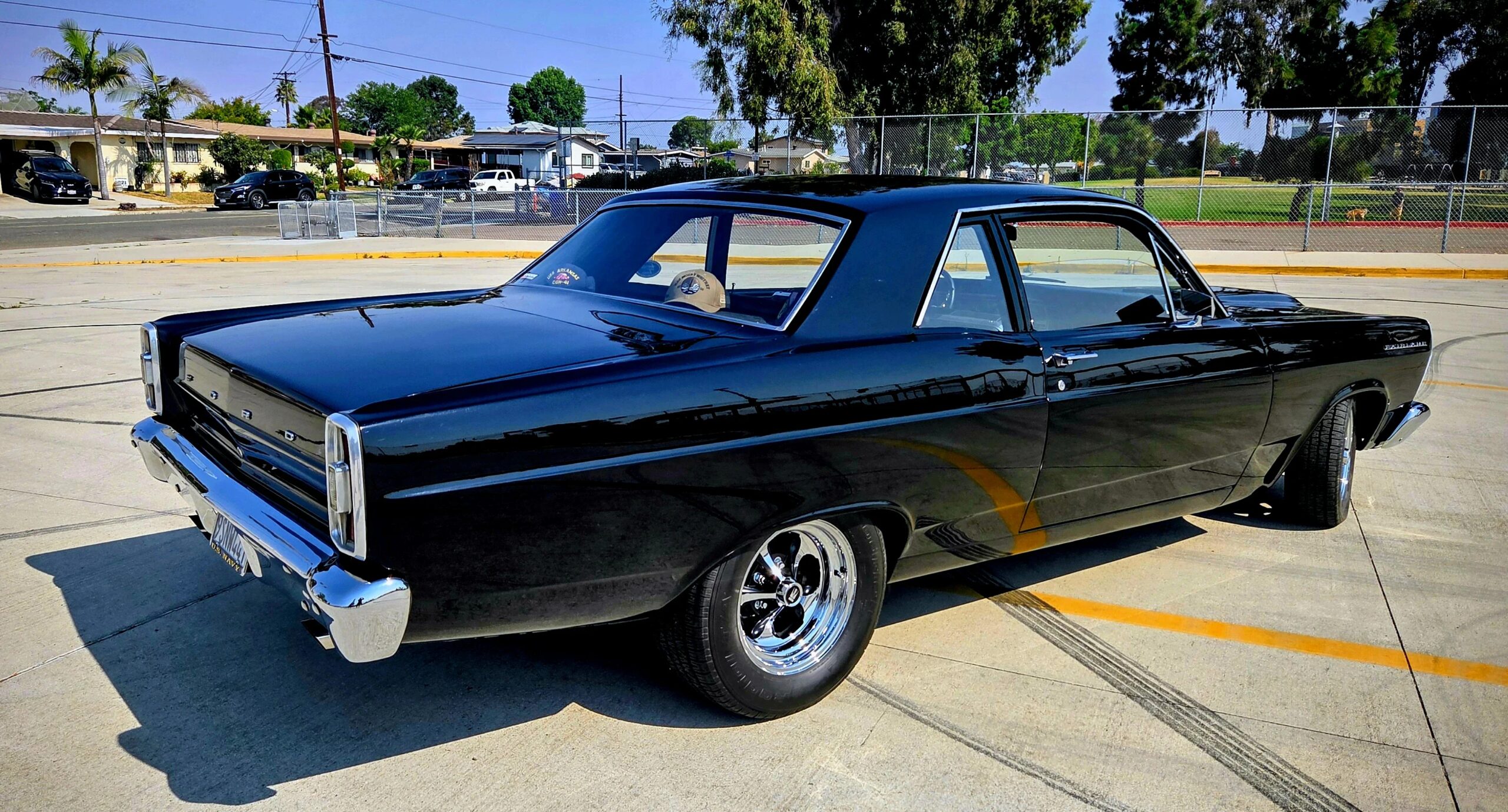 Ford-Fairlane-1966-Black-Black-1