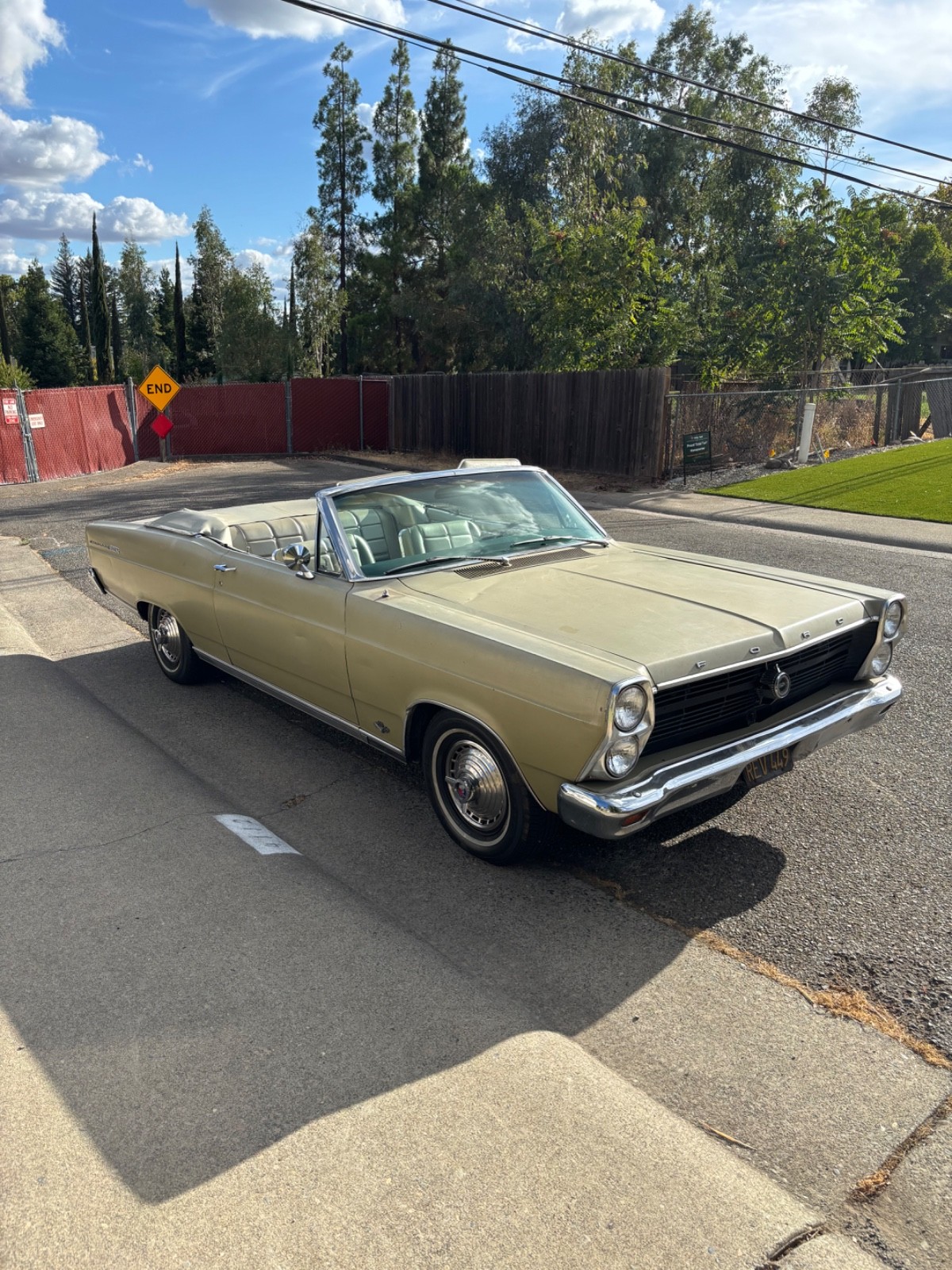 Ford-Fairlane-1966-Convertible-10
