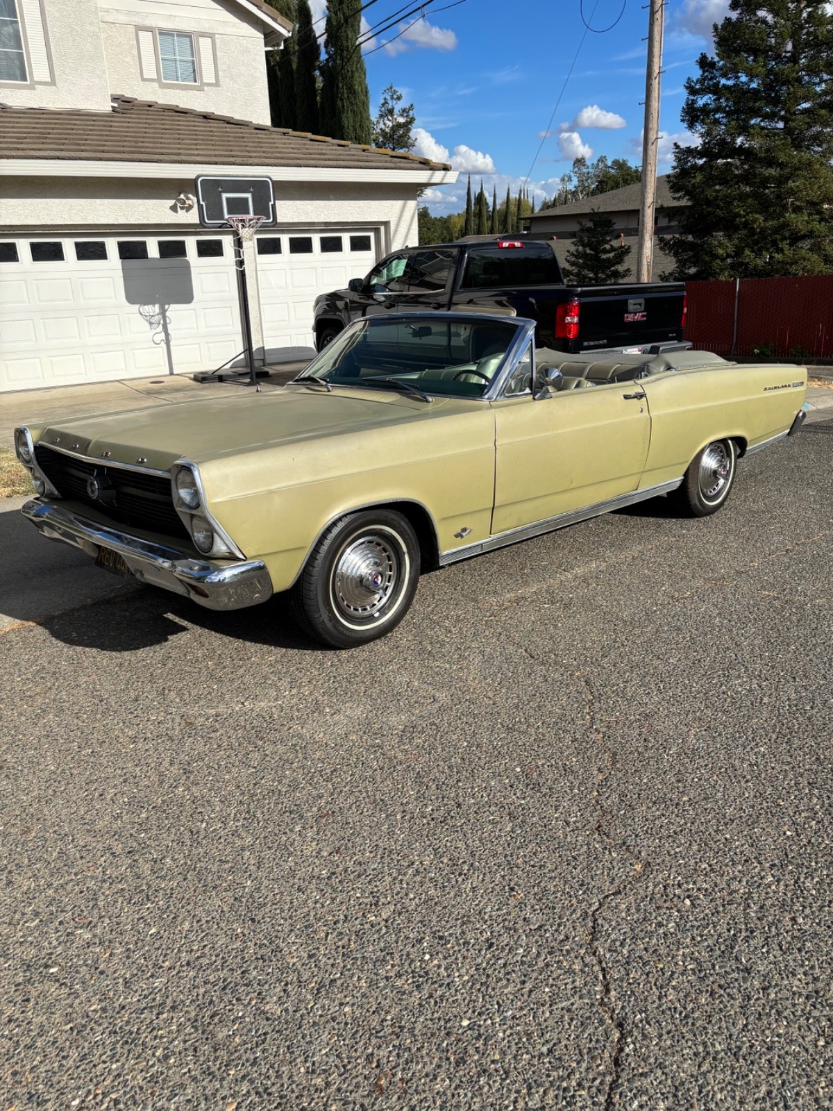 Ford-Fairlane-1966-Convertible