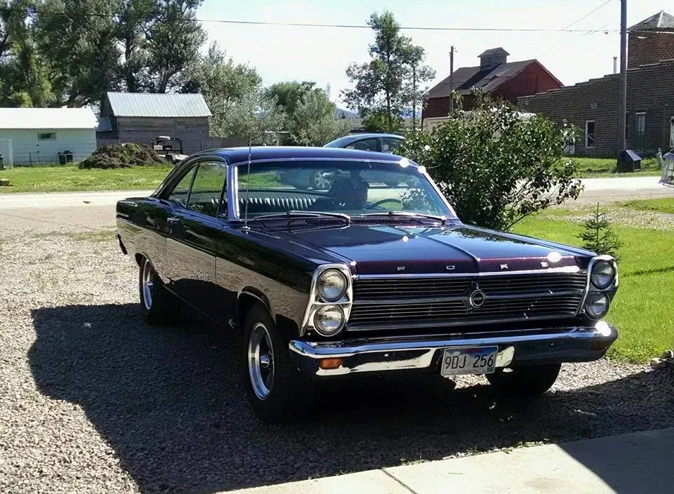 Ford-Fairlane-1966-Other-Black-1