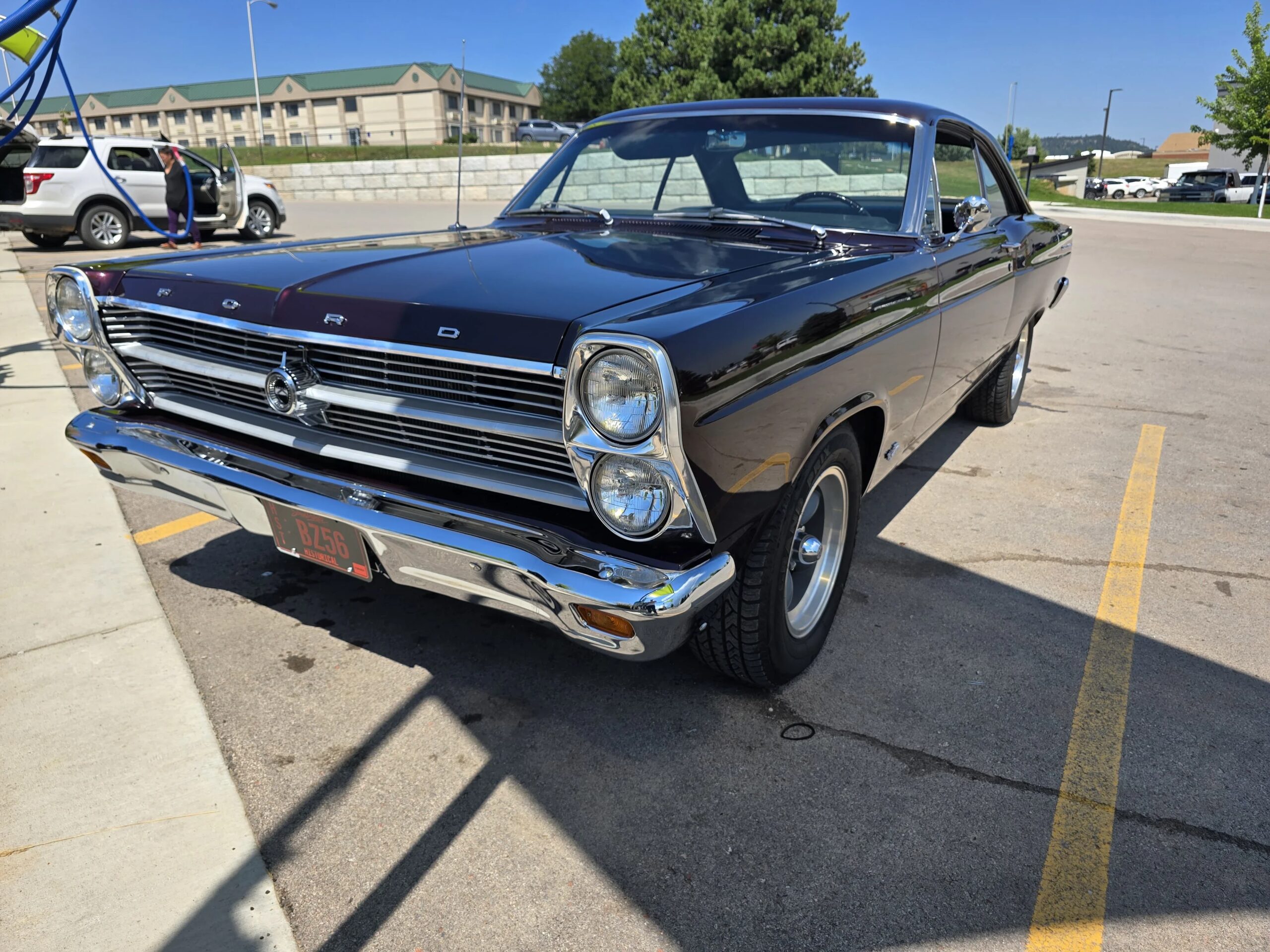 Ford-Fairlane-1966-Other-Black-10