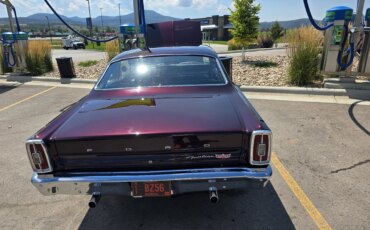 Ford-Fairlane-1966-Other-Black-12