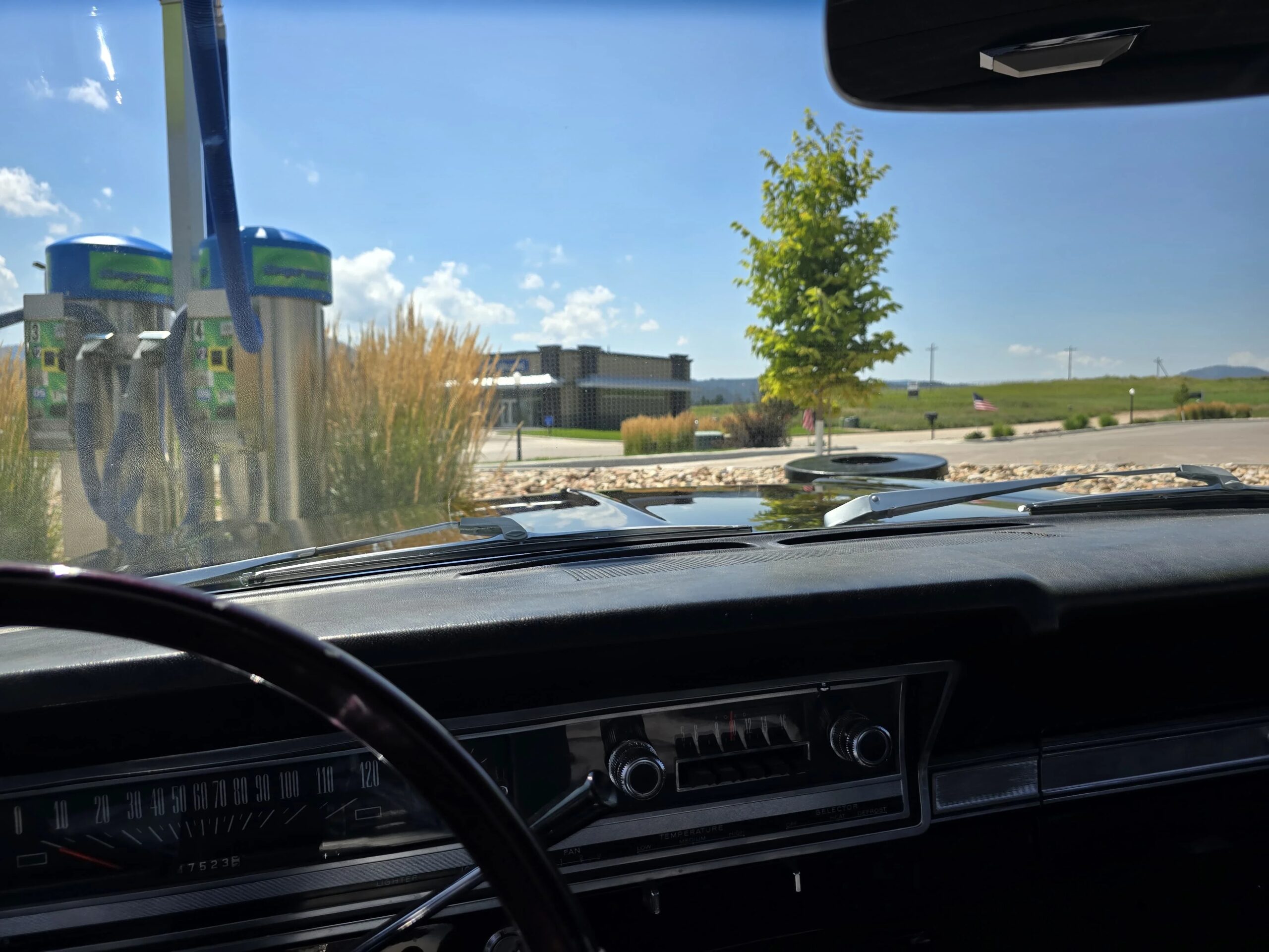 Ford-Fairlane-1966-Other-Black-5