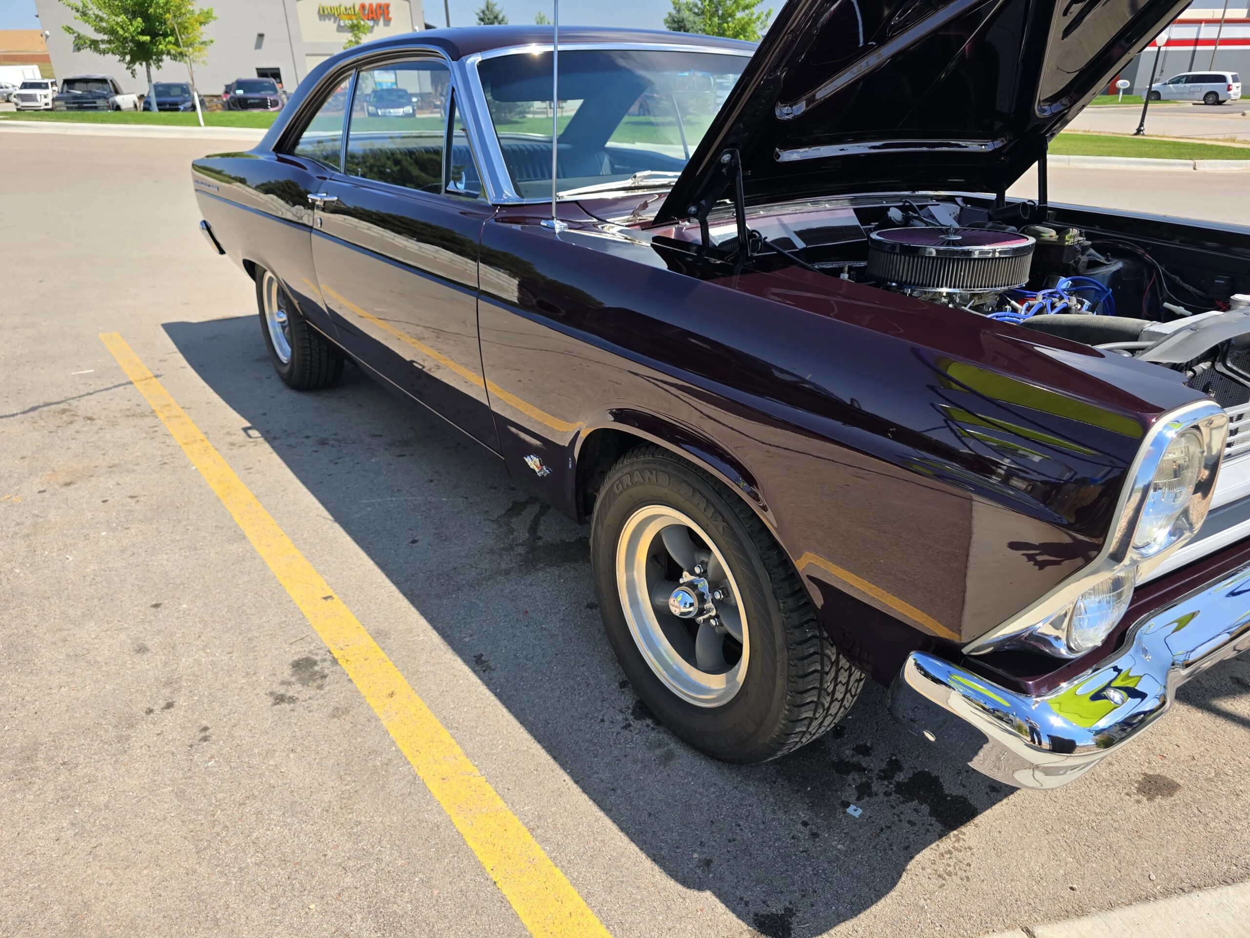 Ford-Fairlane-1966-Other-Black-9