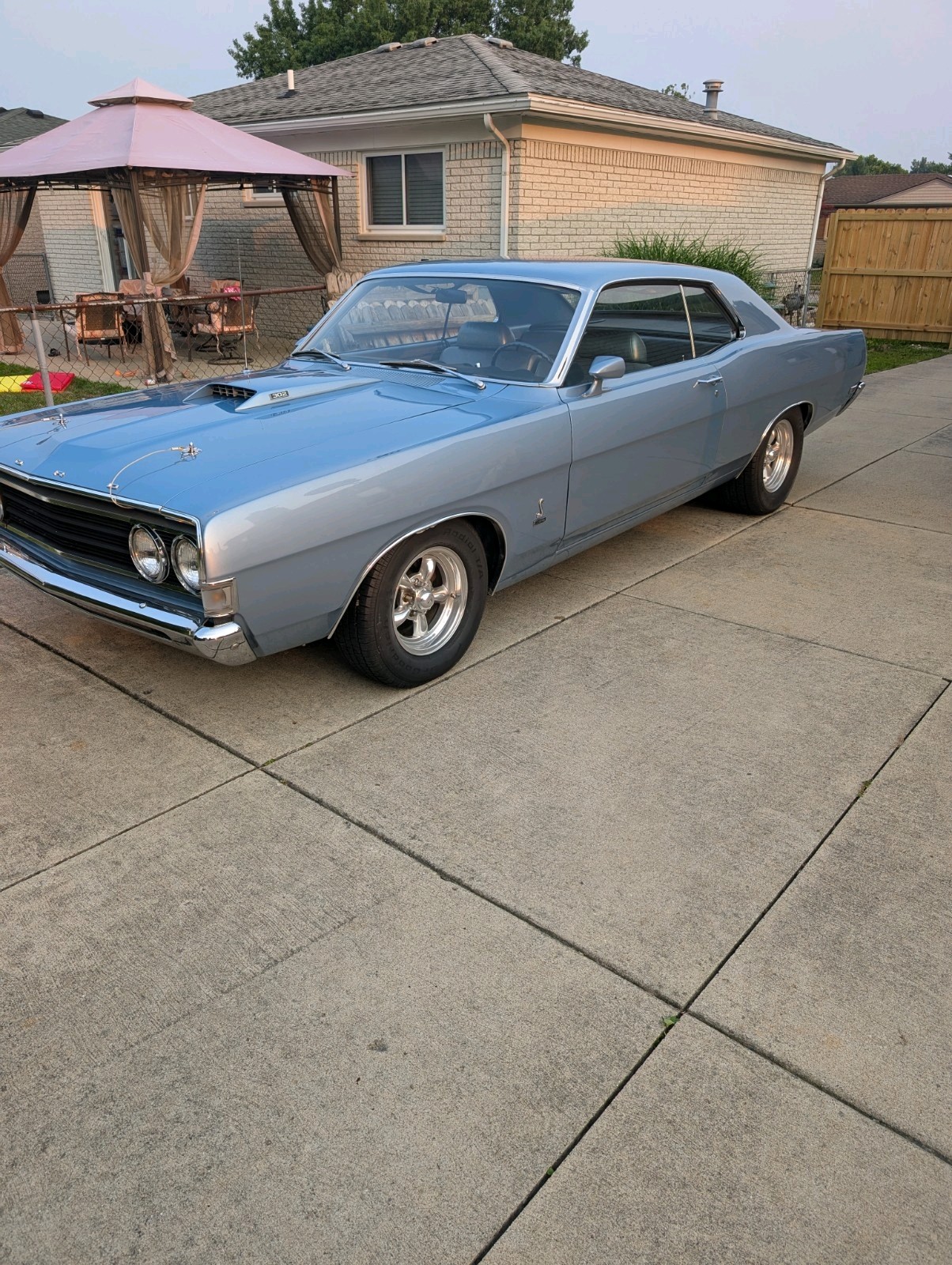 Ford-Fairlane-1969-Coupe-1