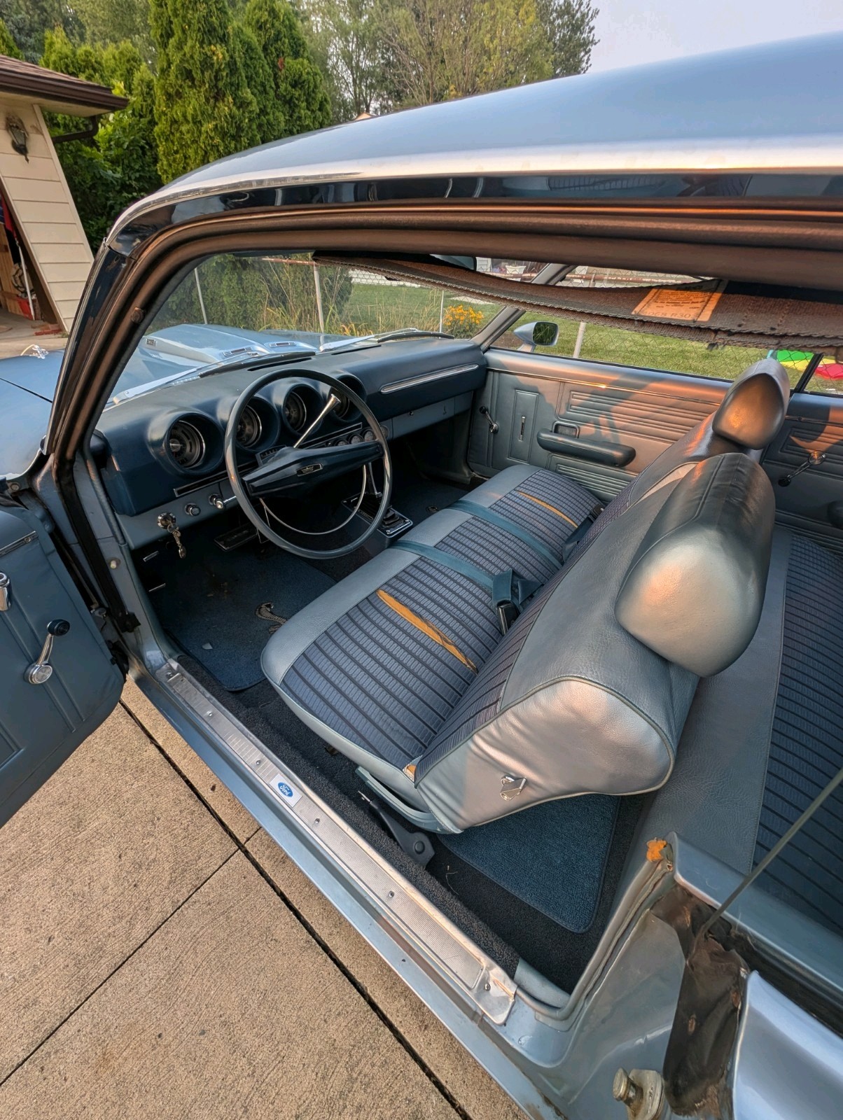 Ford-Fairlane-1969-Coupe-11