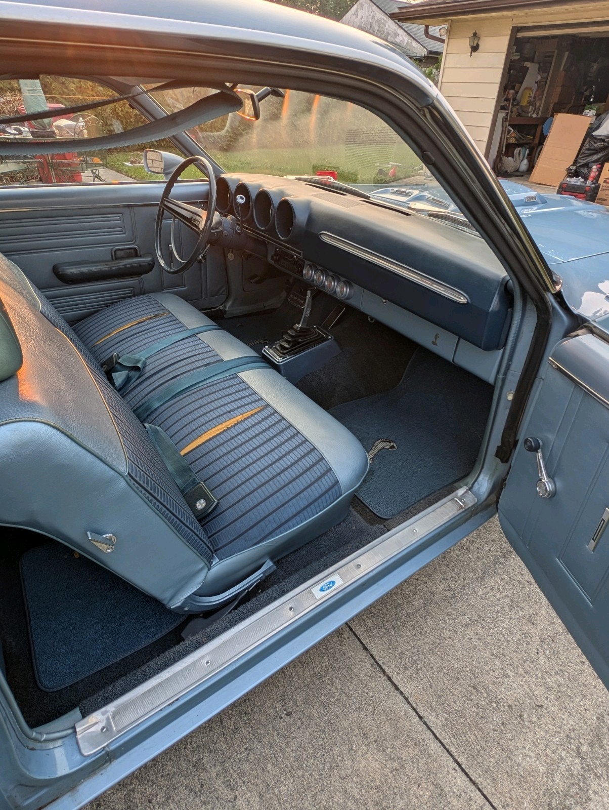 Ford-Fairlane-1969-Coupe-13