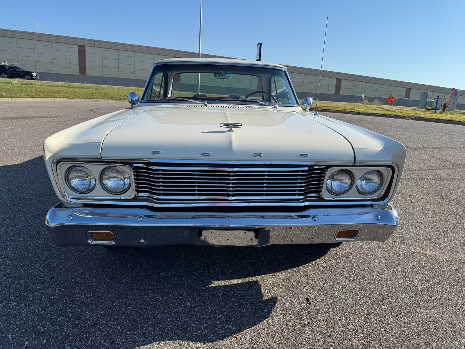 Ford-Fairlane-500-1965-Coupe-8