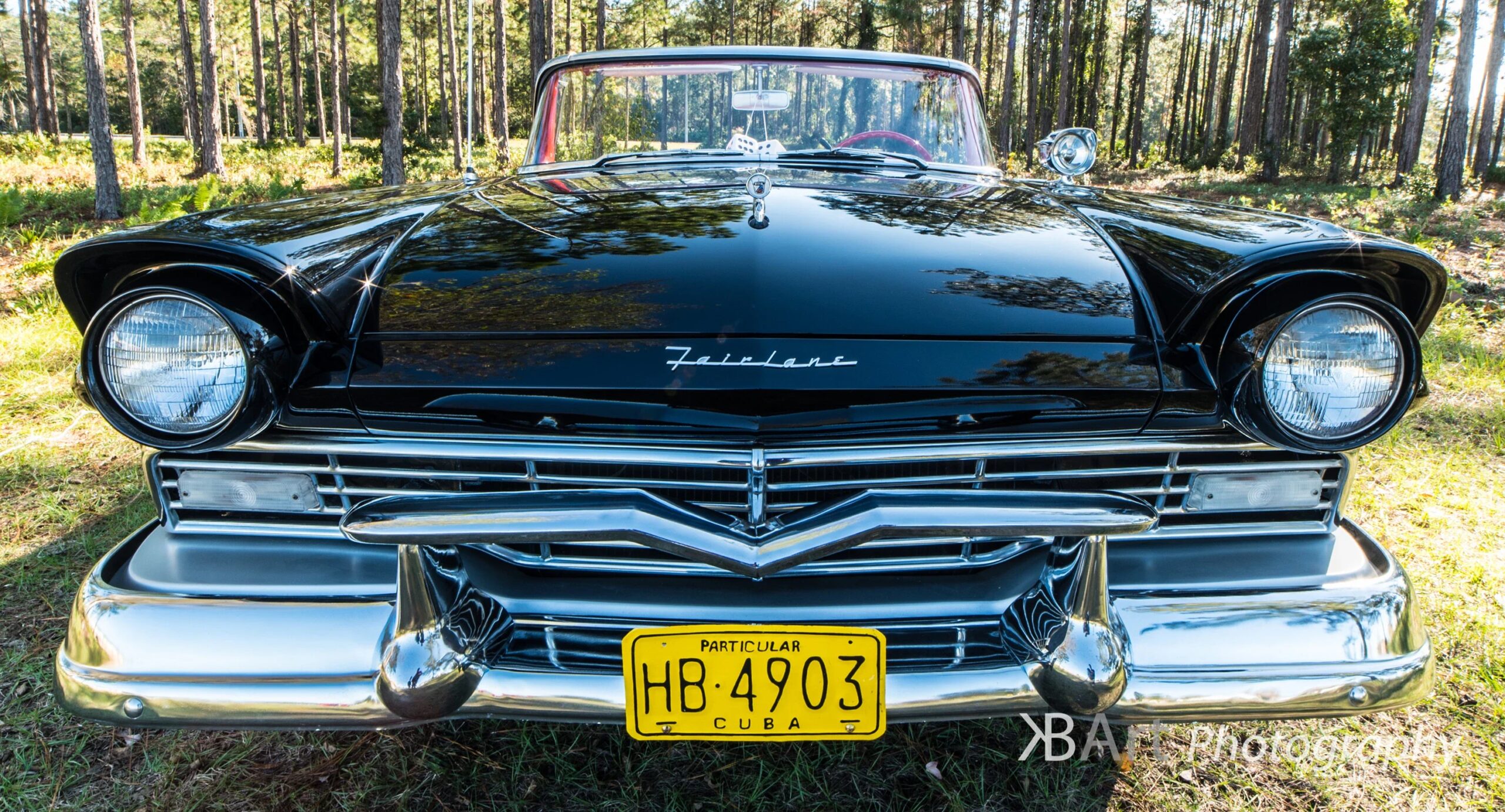 Ford-Fairlane-500-skyliner-1957-Black-Red-13