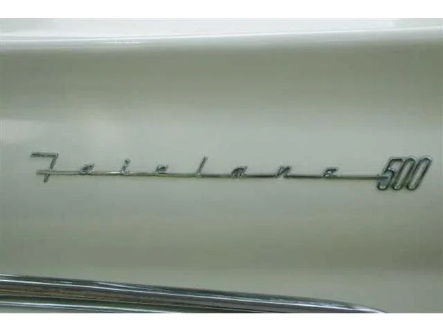 Ford-Fairlane-500-skyliner-1958-Colonial-WhiteBlack-3