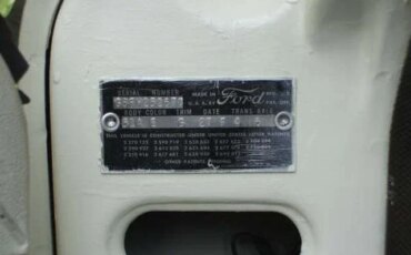 Ford-Fairlane-500-skyliner-1958-Colonial-WhiteBlack-9